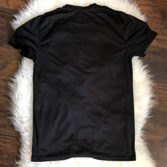 Boys | Batman Dry Fit Tee Shirt - Picture 2 of 5